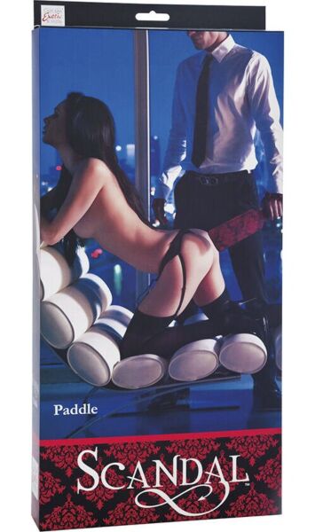 Παλέτα CalExotics Scandal Paddle από κόκκινο και μαύρο ύφασμα