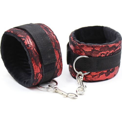 Χειροπέδες Ohmama Fetish με απαλό ύφασμα